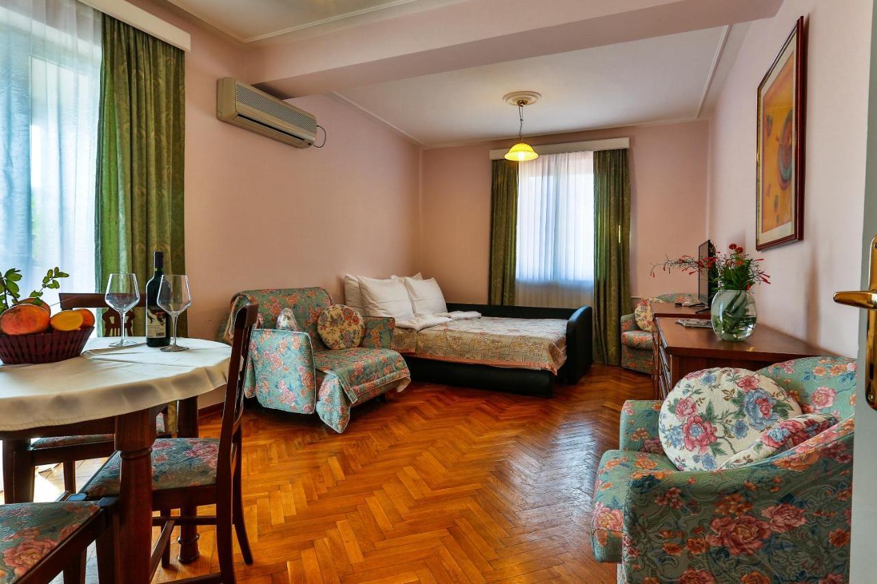 Villa Velzon Guesthouse Budva Zewnętrze zdjęcie