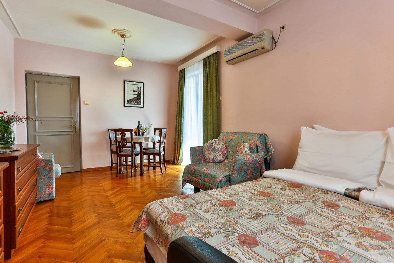 Villa Velzon Guesthouse Budva Zewnętrze zdjęcie